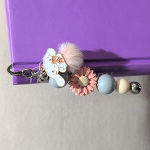 Hello Kitty Bookmark Featuring Adorable Cinnamoroll and Pom Pom